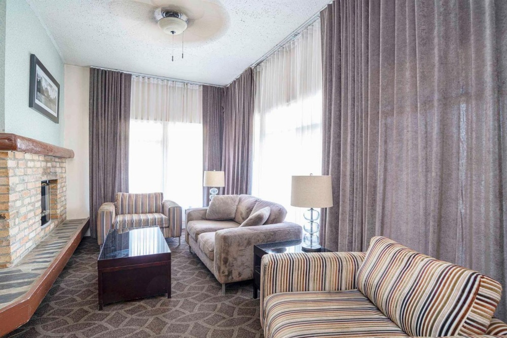 Sandman Inn Mcbride