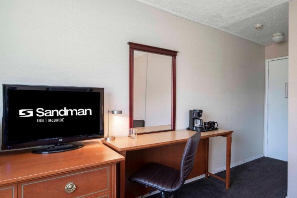 Sandman Inn Mcbride image 12